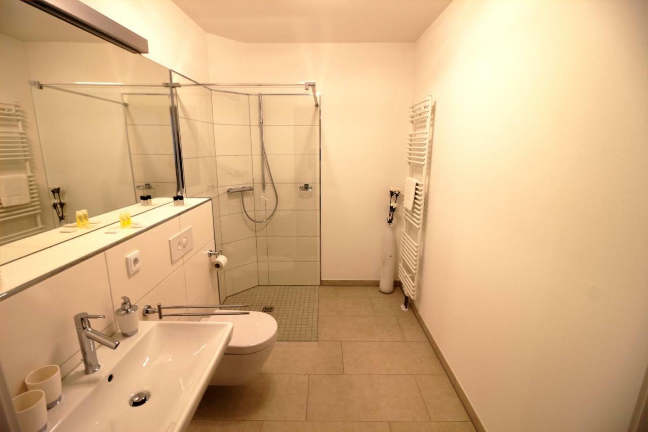 Plenus Riverloft Apartment